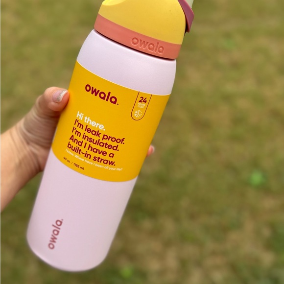Owala FreeSip Stainless Steel Water Bottle / 40oz / Color:  Candy Store - Picture 3 of 4